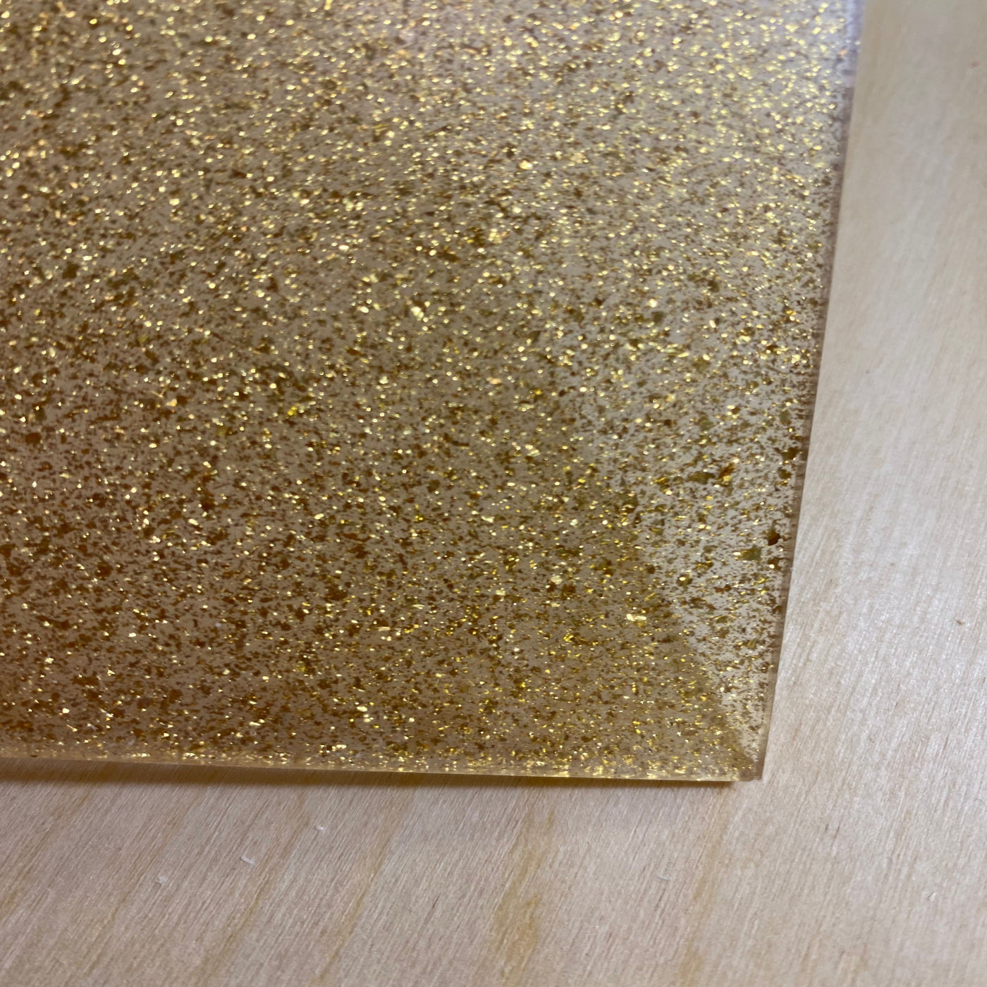Acrylic (Gold Sparkle)